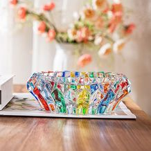 Produk kaca yang dicat tangan