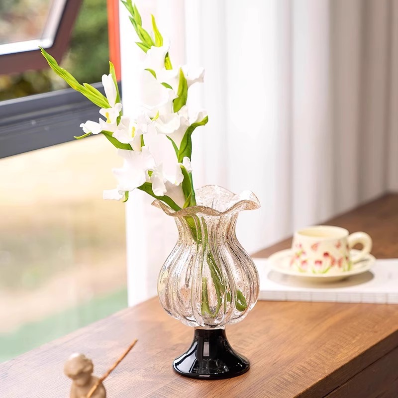 Vas Kaca Tinggi Bergaya Emas Mewah